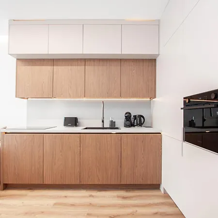 Apartment Apartly *
