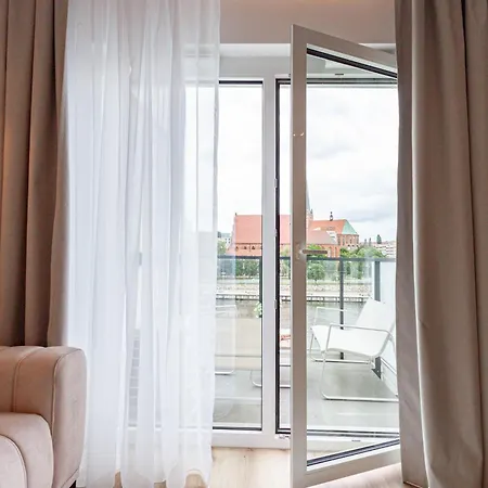 Apartly Apartment *