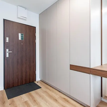 Apartment Apartly *